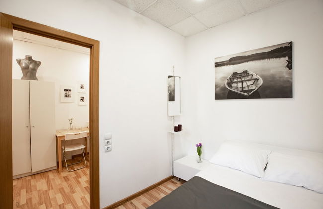 RedHouse Studio Apartment - Foto 8