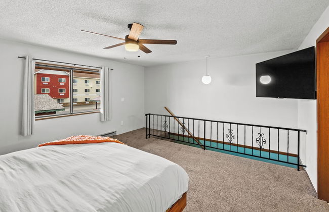 Owl's Nest - Photo 8