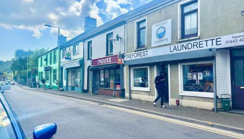 Treforest Apartment 2 Bedrooms - Next Station- Free Parking - Foto 3