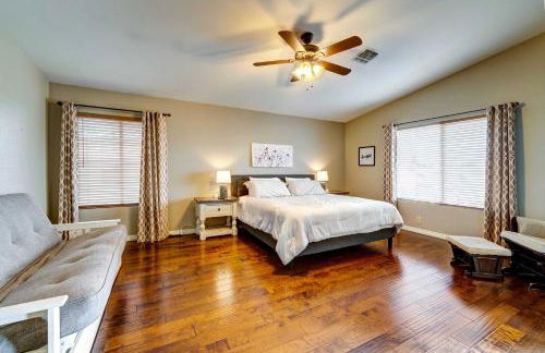 Pool and Hot Tub Home Near Peoria Sports Complex! - Foto 15