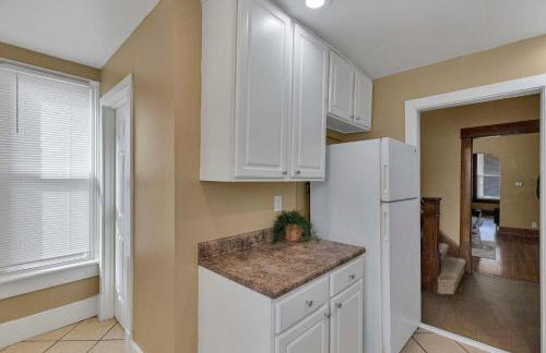 Your Central Columbus Retreat Awaits 5 BR 2 Bath - Foto 9