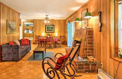 Mountain Rest Cottage with Gas Fireplace! - Foto 4