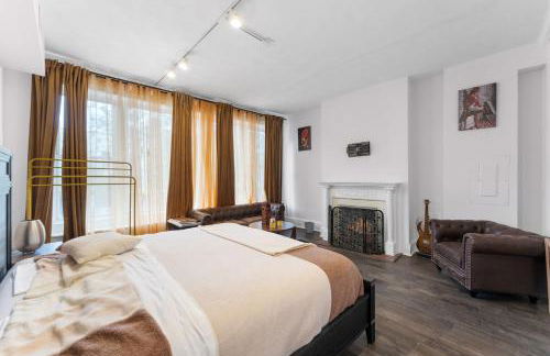 1734 Comfort Stay, 2 Bedrooms, 2 Bath with Kitchen & Wi-Fi - Foto 6