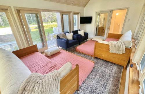 Quiet Family Friendly Home w/ Backyard [Owls Nest] - Foto 21