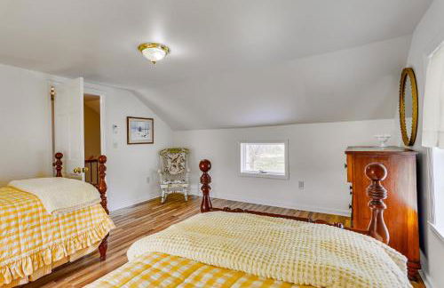 Historic Farmhouse in Layton with Deck! - Foto 21