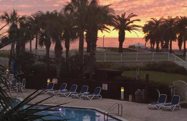 Gulfside 210 - 2BR plus bunkroom with Ocean & Pool Views - Foto 1