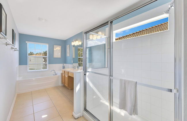 Windsor Hills 6BR Home Pool Spa Private Theater - Foto 20