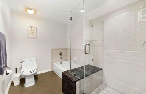 Charming 2BR2BA Home Near Downtown LA And Walkable Amenities - Foto 13