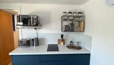 The Loch Cabin - Photo 5