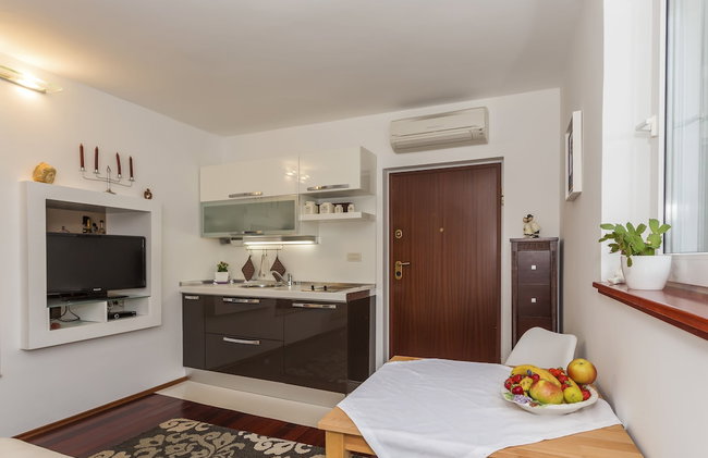 Holiday home Lola, sea on a palm! HEATED POOL - Photo 37