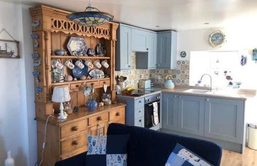 The Thin Seagull 4 Beacon Terrace Ferryden - Photo 1