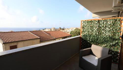 Smile Apartments-Vista Mare e Balcone - Photo 2