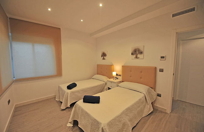 Terrazas Plaza Arenal 5 Dormitorios - Photo 11