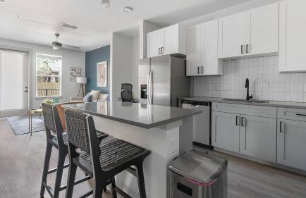 Historic Springfield Apartments by Landing - Photo 32