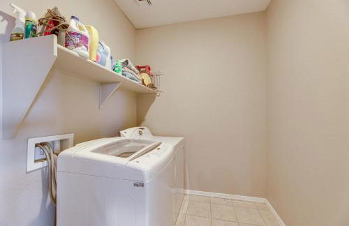 16 Mi to State Farm Stadium Quiet Gem with Games - Foto 23