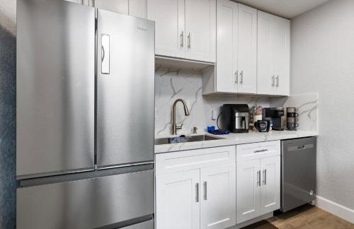 Endless Sunset- Near Beach Surf and Pet Friendly - Photo 15