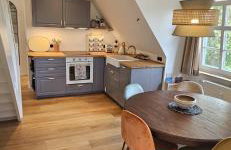 Amrum Lounge - Stilvolle Ferienwohnung mit Gartenidylle - Foto 2
