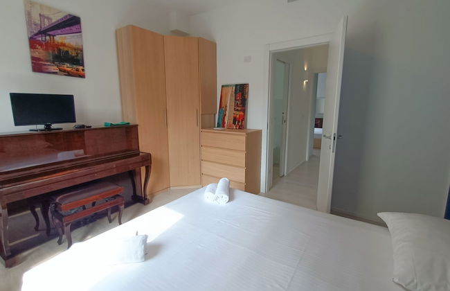 JOIVY Elegant Flat For 4 with 2 Balconies - Foto 6