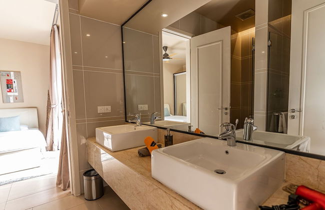 White Monkey Villa - Private Pool & Jacuzzi - Foto 59