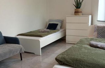 TOPFLAT mit Küche I gratis Parkplatz I drei Schlafzimmer I zentrumnah - Foto 39