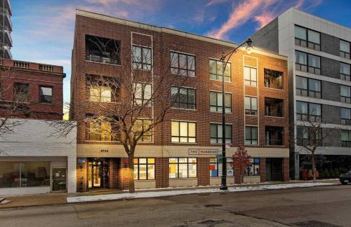 Elegant 2BR Apartment with In-Unit Laundry - Sheridan 102 - Photo 20