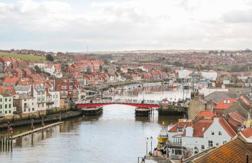 Blue Peter Engine Shed - Photo 21