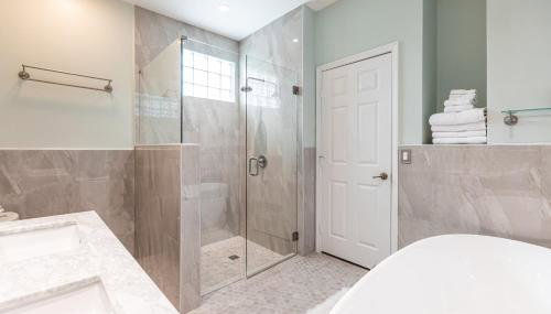 Tropical Oasis with Heated Pool - Foto 4, towels, Shower