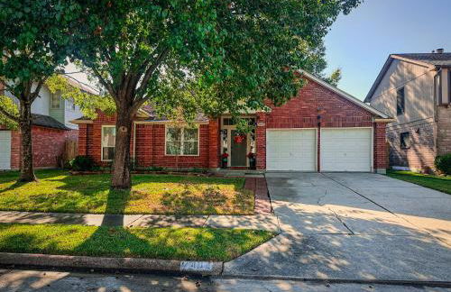 Maple House Romantic Getaway WHot Tub Near IAH - Foto 53