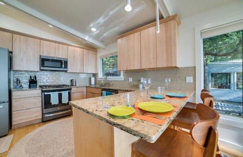 Higgins Lake House with Swimming Dock! - Foto 2