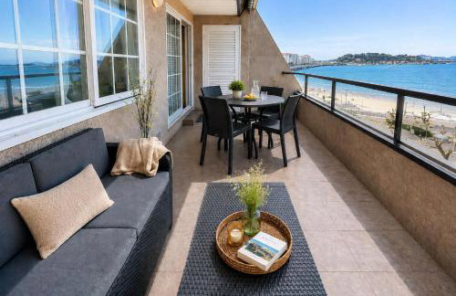 Apto Holibai Luceira Baiona, Galicia Vacaciones para Parejas o Familia - Photo 1