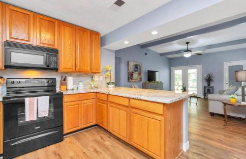 H Town Hideout SLPS 10 KingBD Fire Pit - Foto 14