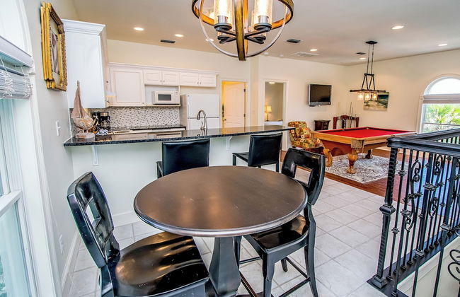 Stunning Views! 9BR Gulf Front Home, Pool, Elevator, Pool Table - Foto 14