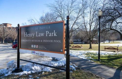 The Sunnyside Stay - Photo 33