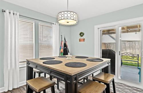 Coral Cabana - 3BD 2BA Home Close to Beach w/ Optional Golf Cart! - Foto 56