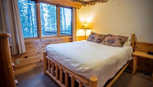 Spacious 6Bedroom Cabin Style Home - Sleeps 18 - Near Birch Lake - Timber Bay - Parking - CB13 - Foto 4