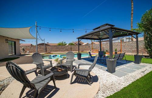 River Fun Awaits Pool, Putting Green, Arcade and More, Sleeps 8 - Foto 1