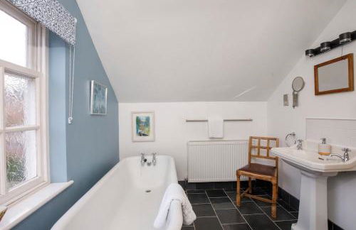 Hot Tub - Pool Table, Central - Photo 30