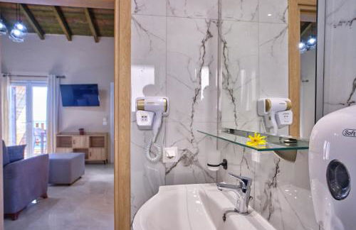 Christine's Seaview by CorfuEscapes - Photo 23