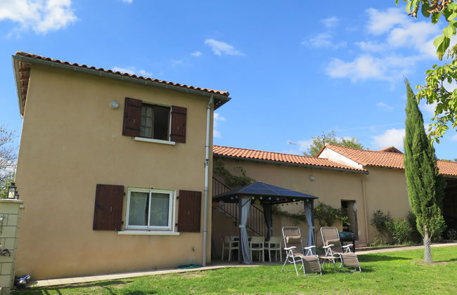 3 bedroom House in Chantérac with garden and terrace - Photo 1