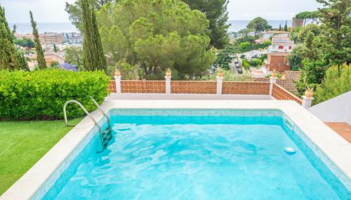 HomeHolidaysRentals Himalaia - Costa Barcelona - Photo 2