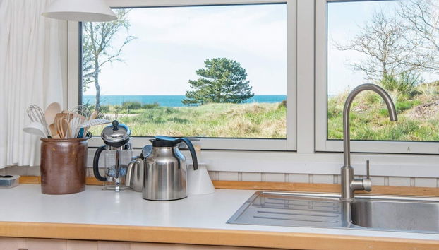 6 Person Holiday Home in Glesborg - Foto 4, Cocina privada