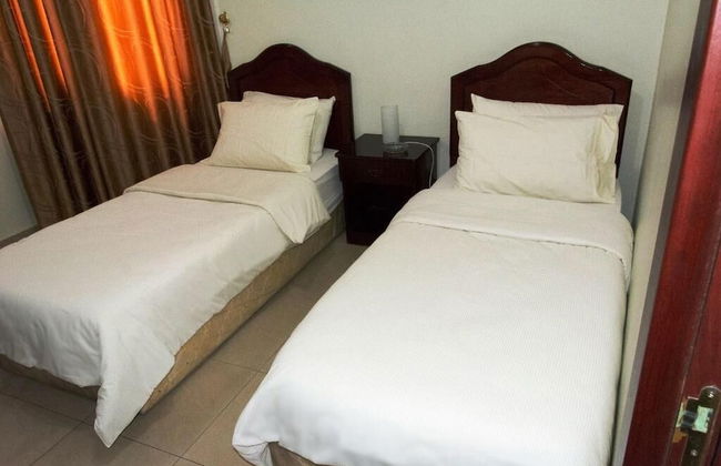 Royal Residence Hotel - Photo 10