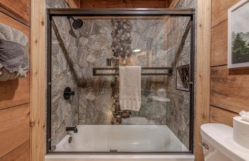 Smokies Cabin with Hot Tub and Arcade Games - Photo 27