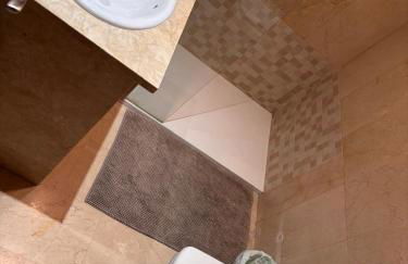 CASTILLEJA , Casa-Apartamento cerca centro Sevilla Wifi Familias Trabajo Garaje - Foto 34