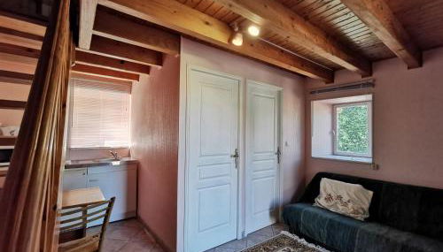 Gîte Authentique pour 2-3 Pers. avec Cour, Terrain et Pêche, à Proximité de Brioude et Blesle - FR-1-582-353 - Foto 3