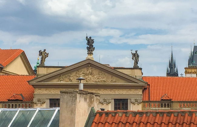 Incredible 2Br Loft in Heart of Prague - Photo 56