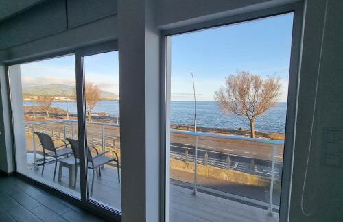 Bay House - Photo 17