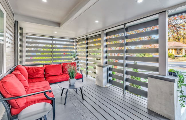 Charlotte Spacious Home - Foto 24