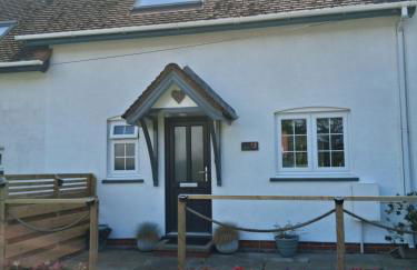 Bluebell Cottage - Photo 5