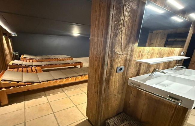 Chalet Retreat With Sauna - Photo 16